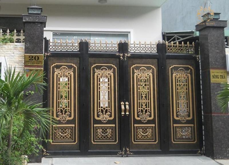 Cổng 4 cánh Mẫu 3